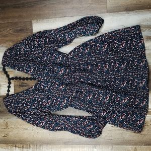 Trixxi Beautiful Puff Sleeve Floral Open Back Long Sleeve Dress Size M